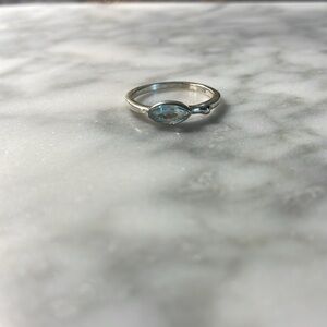 Blue topaz gemstone stacker ring 925 sterling silver in size 6.75